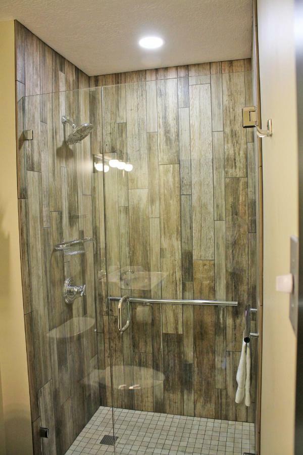 The Rustic Suite - Main Street Lodge In Берлин Екстериор снимка